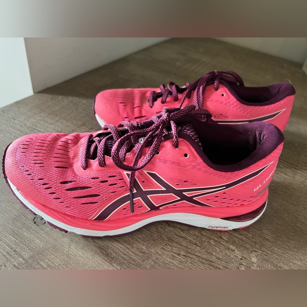 ASICS Women's Athletic Shoes Pink 9